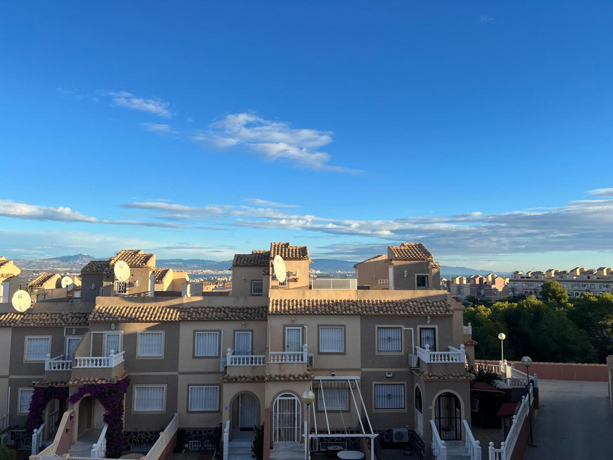 Alicante Life Puerto Marino Exterior photo